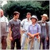 Flower power, como una regadera : photo Clive Owen, David Kelly, Helen Mirren, Joel Hershman