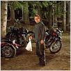 Cerdos salvajes (con un par... de ruedas) : photo Walt Becker, William H. Macy