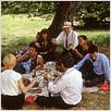 Milou en mayo : photo Bruno Carette, Dominique Blanc, Louis Malle, Michel Duchaussoy, Michel Piccoli