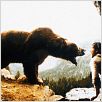 El oso : photo Jean-Jacques Annaud, Tchéky Karyo