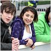 Mi gato Angus, mi primer morreo y el plasta de mi padre : photo Aaron Johnson, Georgia Groome, Gurinder Chadha
