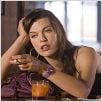 Stone : photo John Curran, Milla Jovovich