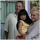 On ne choisit pas sa famille : photo Christian Clavier, Jean Reno, Maily Florentin Dao, Muriel Robin