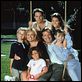 7 en el paraíso : photo Barry Watson, Beverley Mitchell, Catherine Hicks, David Gallagher, Jessica Biel