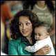 L : photo Jennifer Beals
