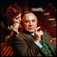 Mrs. Henderson presenta : photo Bob Hoskins