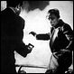 Sabotaje : photo Alfred Hitchcock, Robert Cummings