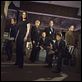 La mujer biónica : photo Chris Bowers, Lucy Hale, Mark Sheppard, Michelle Ryan, Miguel Ferrer