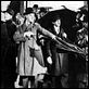 A l'est de Shanghai : photo Alfred Hitchcock, Joan Berry