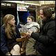 Déjame entrar (Let Me In) : photo Chloë Moretz, Kodi Smit-McPhee, Matt Reeves