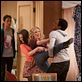 Community : photo Alison Brie, Danny Pudi, Donald Glover, Gillian Jacobs