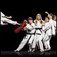 Kickin' It : photo Alex Jones, Dylan Riley Snyder, Jason Earles, Leo Howard, Mateo Arias