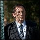 Awake : photo Jason Isaacs