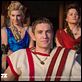 Spartacus: Sangre y arena : photo Brett Tucker, Lucy Lawless, Viva Bianca