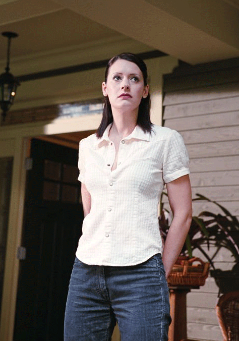 Huff : photo Paget Brewster