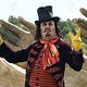 Across the Universe : photo Eddie Izzard, Julie Taymor