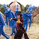 Across the Universe : photo Eddie Izzard, Julie Taymor