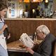 La camarera : photo Adrienne Shelly, Andy Griffith, Keri Russell
