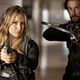 <b>Noah Wyle, Sarah Carter</b> Foto : Falling Skies