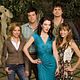 <b>Autumn Reeser, Christine Lakin, Jaime Murray, Kristoffer Polaha, Robert Baker</b> Foto 