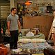 <b>Beth Behrs, Kat Dennings, Nick Zano</b> Foto : Dos chicas sin blanca