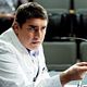 Monday Mornings : photo Alfred Molina