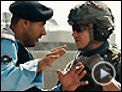En tierra hostil Tráiler