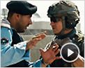 En tierra hostil Tráiler