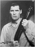 Everett McGill