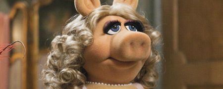'Los Muppets': el consultorio de la señorita Peggy