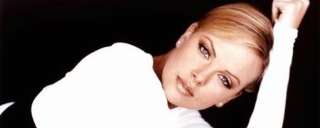 Charlize+Theron+(%27Young+Adult%27)+podr%c3%ada+interpretar+a+la+princesa+Diana+de+Gales