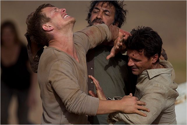 Intersections : foto Charlie Bewley, Frank Grillo, Moussa Maaskri