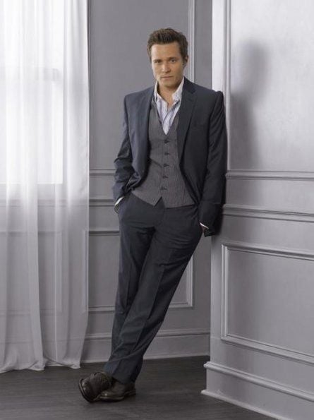 Seamus Dever - Picture